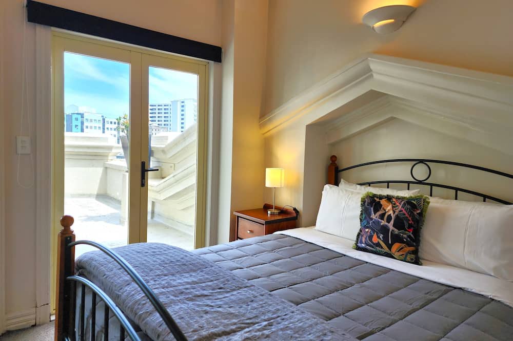 Te Aro Apartment | U Suites on Manners