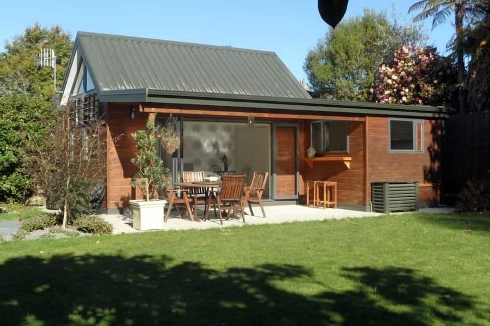 Rotorua House | Private self-contained. Great neighbourhood location. Close forest & geothermal