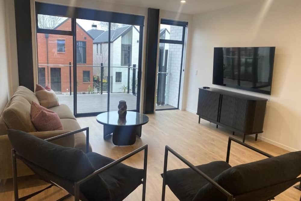 Saint Albans Apartment | Merivale Executive Stays