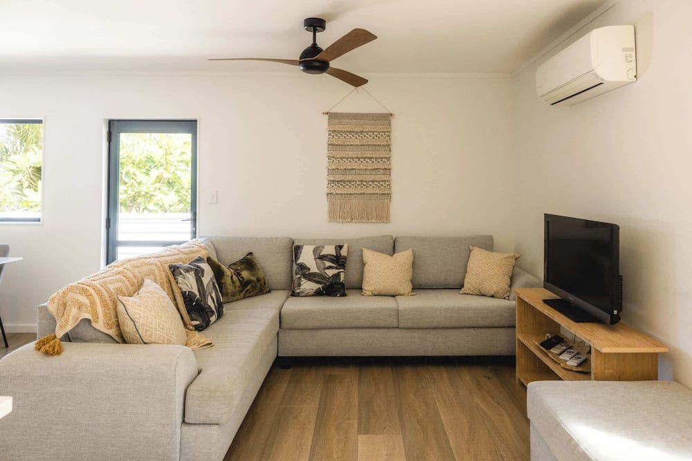Waiheke Island House | Karaka Escape - Our Island