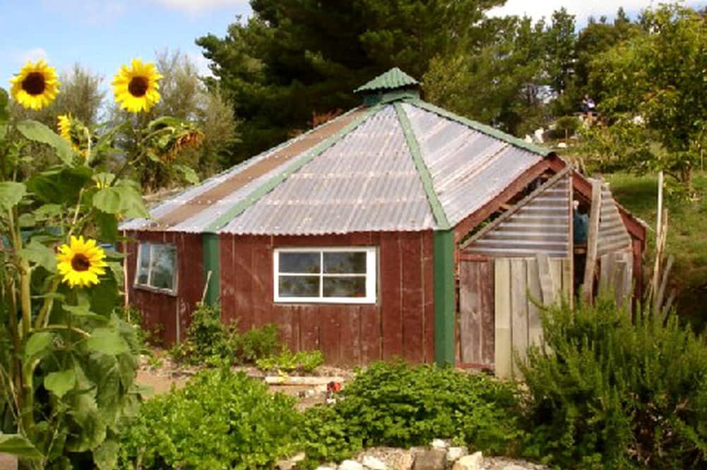 Clifton Cabin | Superb Yurt Rental in Eco-Friendly Yoga Retreat near Takaka, South Island