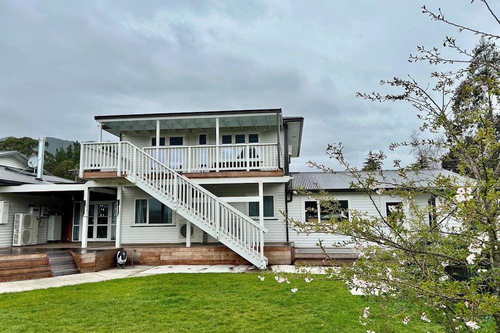 Upper Hutt Apartment | Maymorn Valley Stay