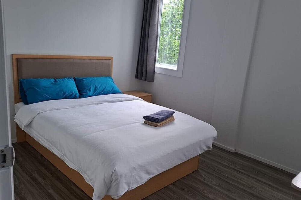 Auckland Apartment | 4 Bedrooms Apartment