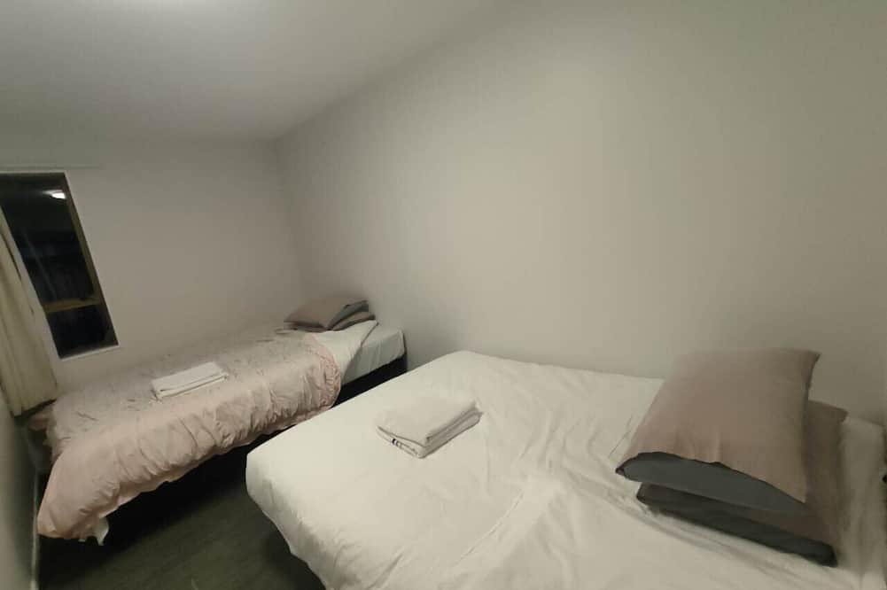 Mount Albert House | 3 Bedroom Small House B