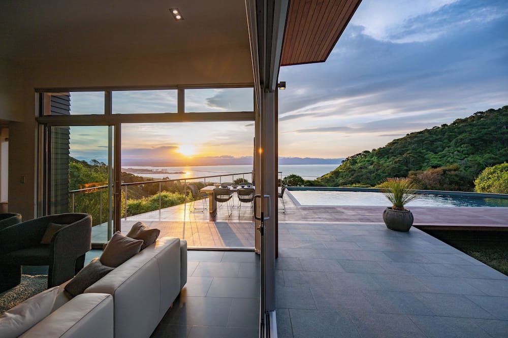 Atawhai Villa | Okoro Villa