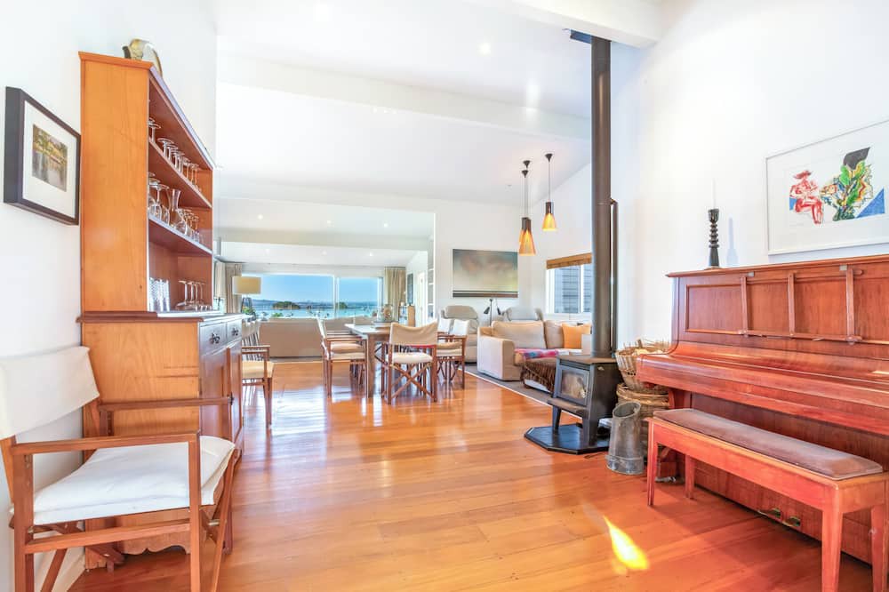 Surfdale House | Shelley Beach Homestead