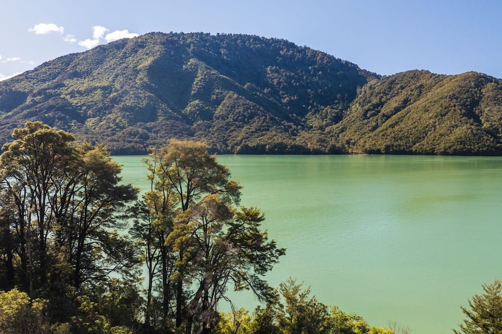 Havelock House | Tepuia Cottage - Havelock Holiday Retreat