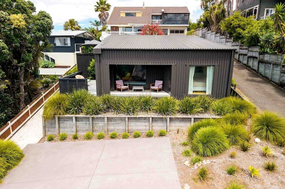 Waihi Beach House | Stunning Coastal Holiday Home with Ocean Views Near Martha Mine, Waihi Beach, New Zealand