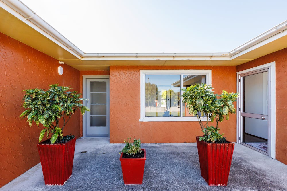 Tahoraiti House | Dannevirke Lodge - Dannevirke Holiday Escape