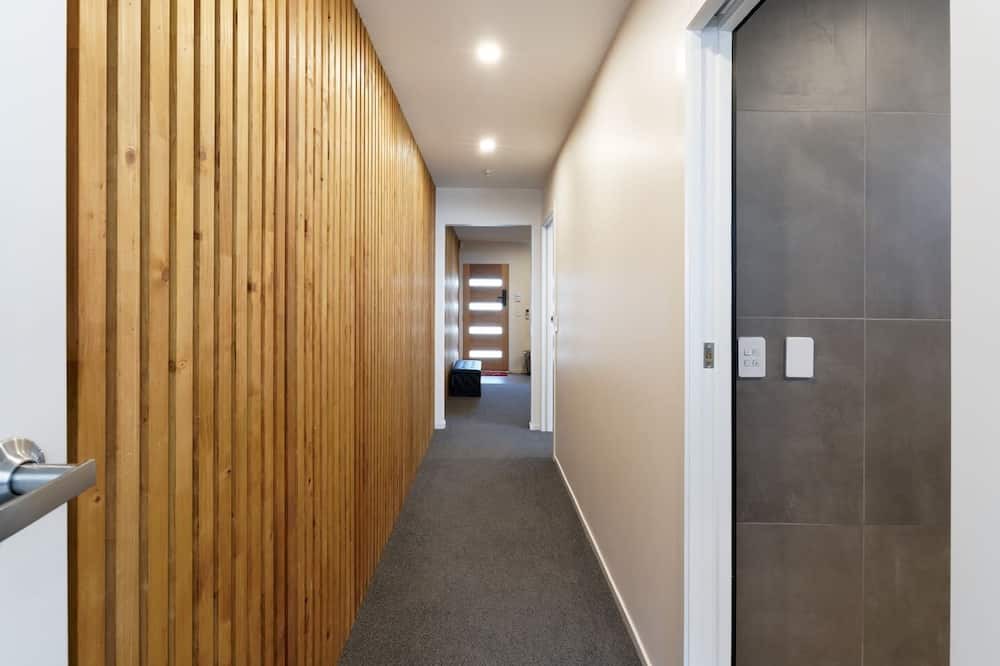 Calversham Apartment | Hidden Gem in Calton Hill