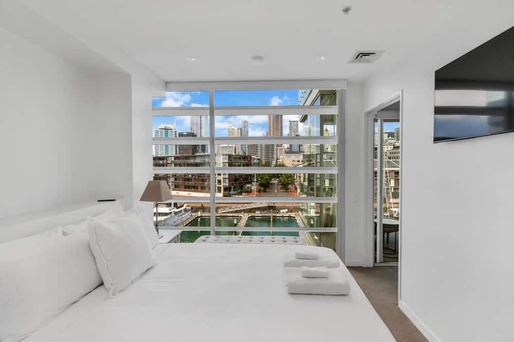Auckland Central Business District Apartment | QV Stays Viaduct Sub Penthouse