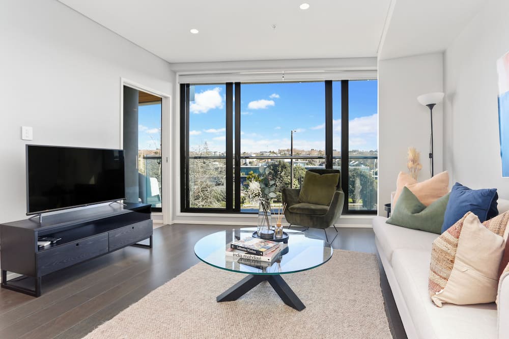 Auckland Central Business District Apartment | The Grace Apartments by Urban Rest