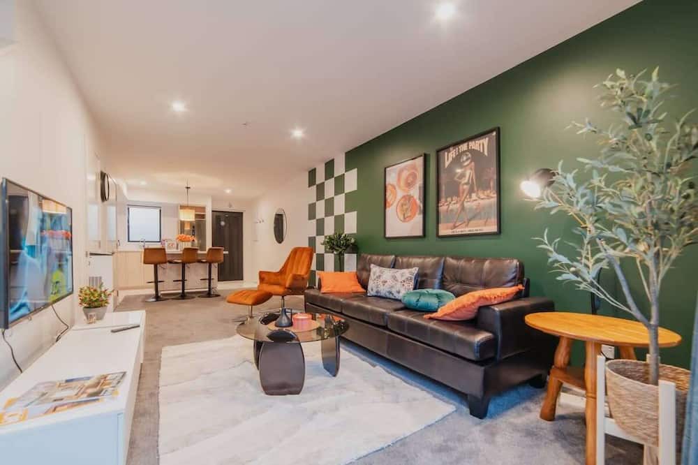 Riccarton House | The Riccarton Niche - Sleek 2-Bedroom Urban Pad