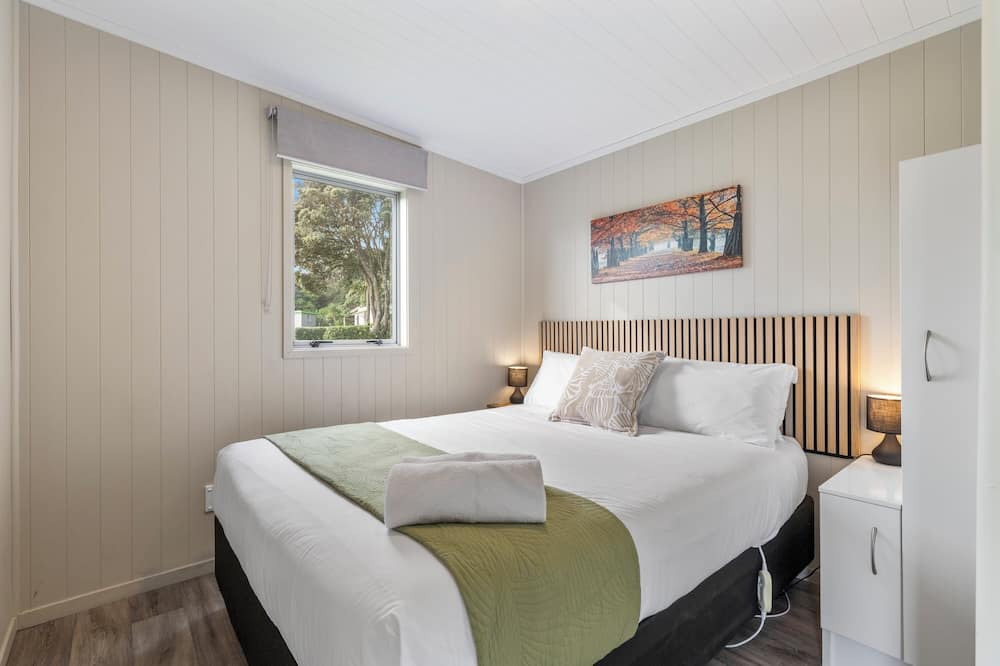 Fitzroy Cabin | Fitzroy Beach Holiday Park