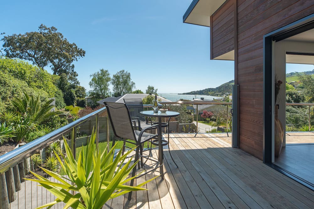 Atawhai House | Redwood Retreat - Perfect Family Home in Beautiful Atawhai, Nelson