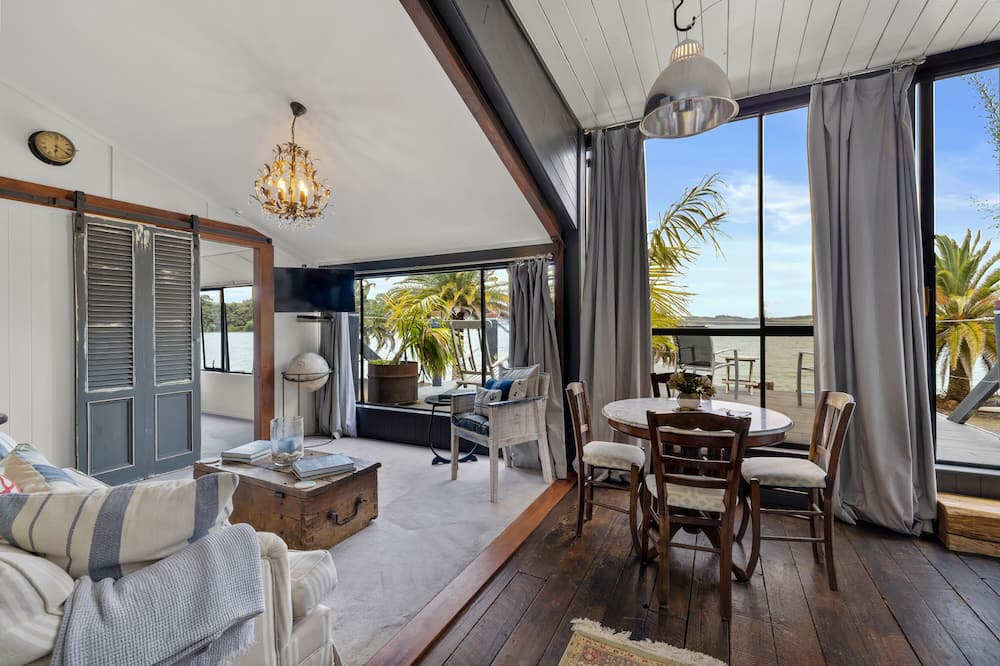 Te Tii Cottage | Driftwood Seaside Escapes
