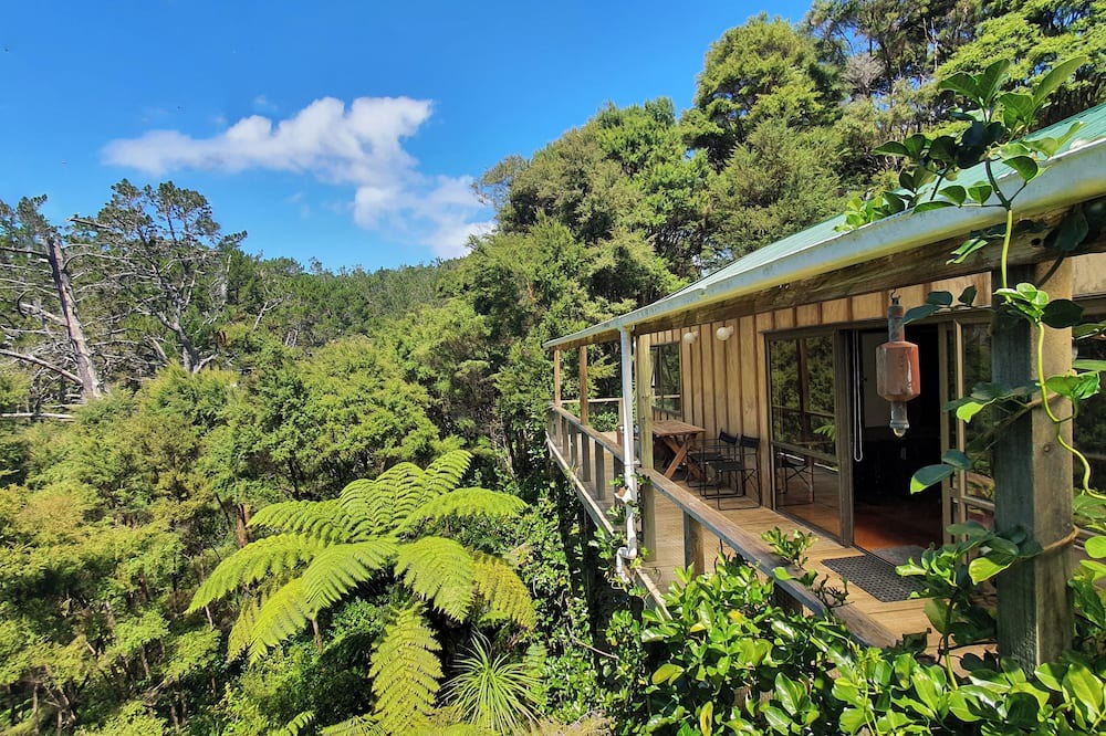 Kawau Island House | The Weka House - Kawau Island Holiday Home
