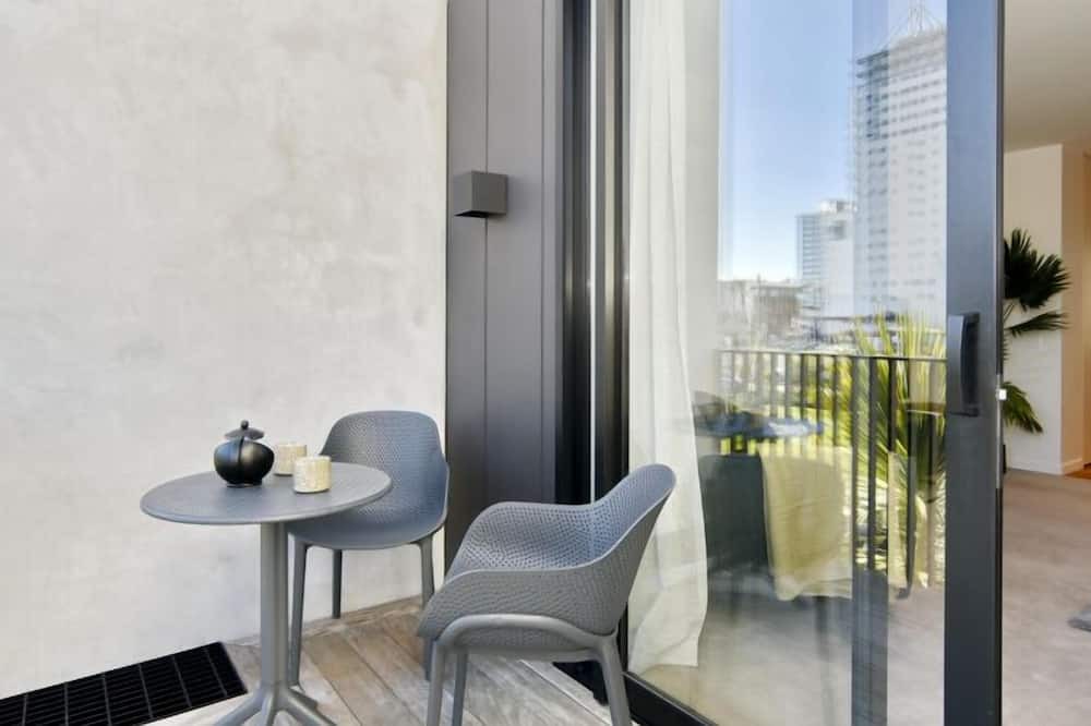 Christchurch City Centre Apartment | Worcester Terrace Nine -Top Inner City Location - Modern and Stylish Apartment