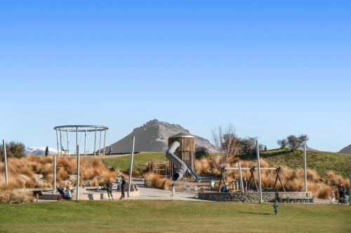 Kawarau Falls House | Private Spa with Remarkables & Coronet Views