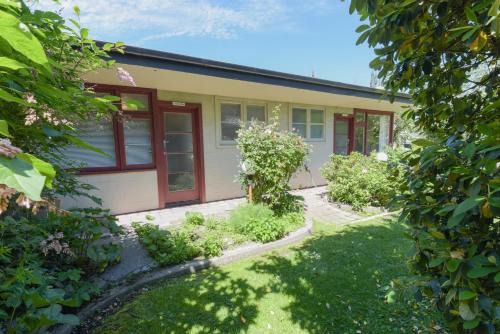 Clyde House | Miners Lane Cottages