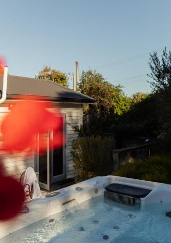 Oneroa House | The Vintage Cottage