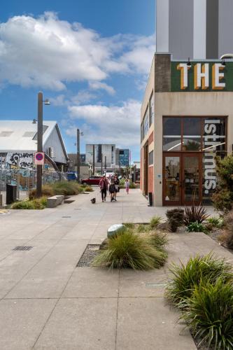 Christchurch City Centre Apartment | Heart of CBD - Tuam Gem - Walk to Stadium & Parking