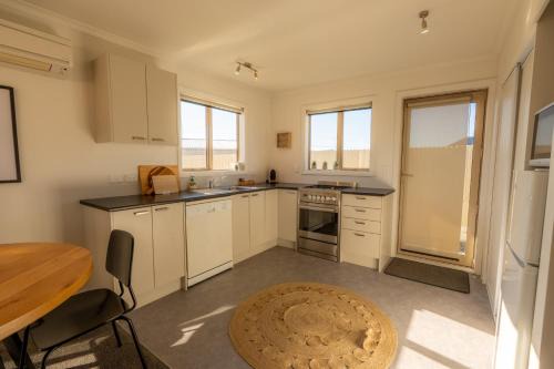 Twizel House | Relax on Rata, Cottage 2