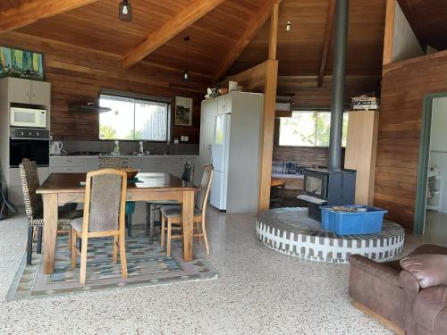 Waioneke Ski Chalet | Rustic farm chalet on lifestyle farm block