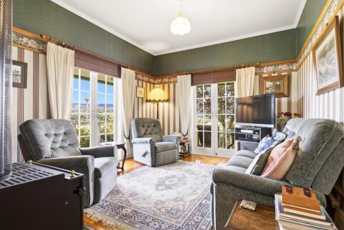 Taumarunui Bed & Breakfast | The Historic Railway Cottage