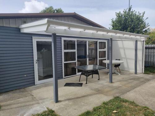 Mount Albert House | 3 bedroom Chalet B
