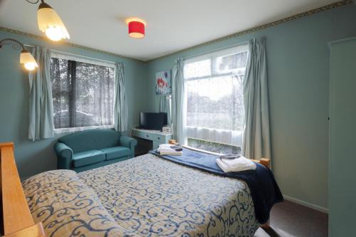 Palmerston Hotel | Waihemo Lodge Hotel