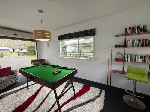Ngongotaha House | Shore Haven - Lakefront Spa Pool Sleeps 8