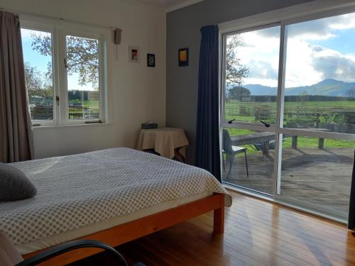 Te Miro House | self check-in accommodation in Waikato