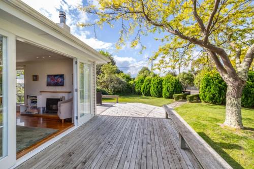 Martinborough House | Syrah Serenity, Martinborough