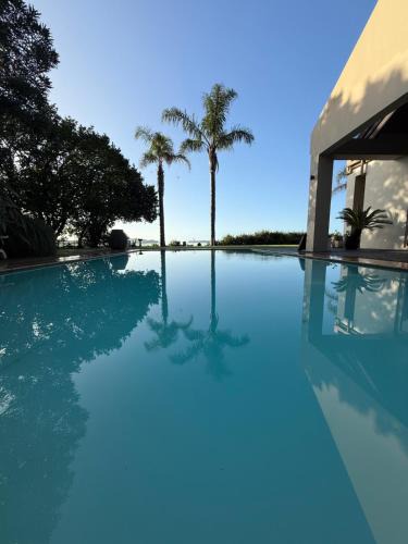 Tanners Point Apartment | Harbour views