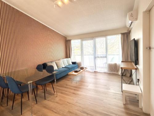Linwood Apartment | The Next Chapter, Sleeps 5 with Free Parking