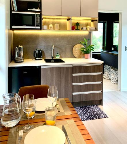 Russell Apartment | Manuka Cottage