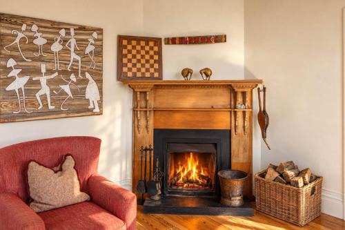 Ostend House | Crescent Villa - Stay Waiheke