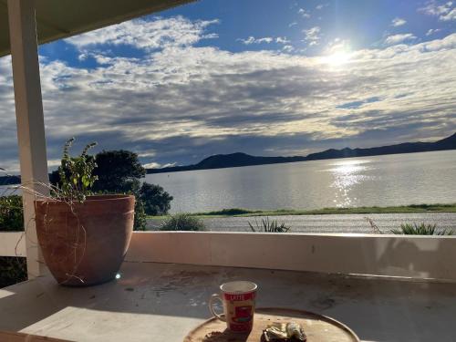 One Tree Point House | Big Beach house with 4 big bedrooms