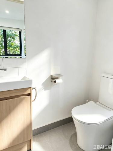 Mangere House | A New Home Near AKL AirportSleeps 7Free Parking