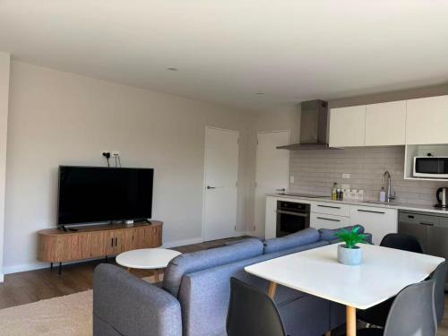 Papanui Apartment | Luxury 2-Bed Townhouse Opposite Northlands Mall