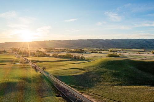 Ida Valley Hotel | Parkside Farm