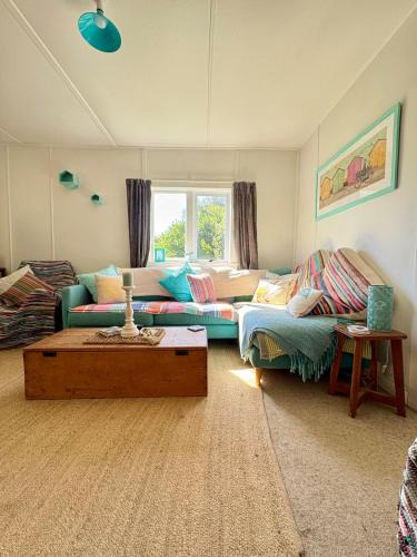 Kakanui House | Hang ten