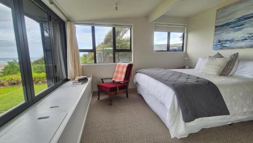 Ocean Beach House | Whareupoko