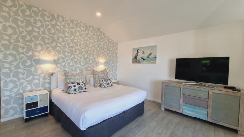 Kawau Island Cabin | The Beach House Kawau