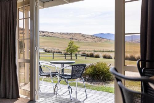 Wedderburn Hotel | Wedderburn Cottages