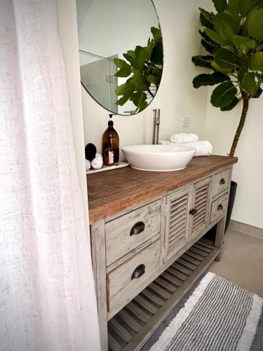 Bluff Hill House | The Portmasters Retreat