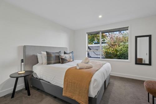Wanaka House | Emerald Oasis by Sotheby's Luxury Rental Homes