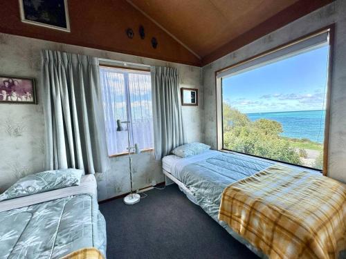 Kakanui House | Kakanui Surf Bach