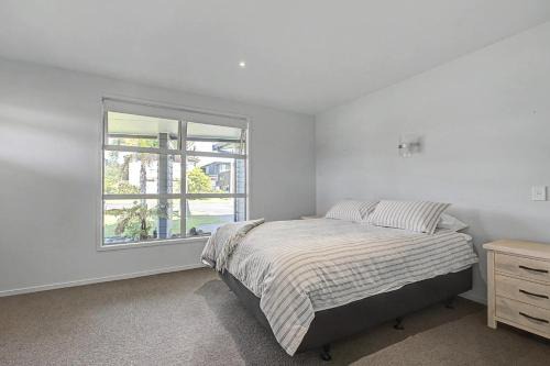 Whangamata House | Picturesque Patuwai - Whangamata